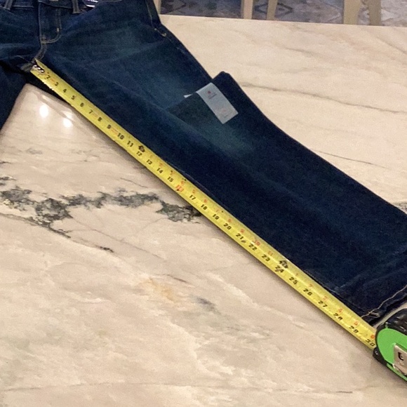 Old Navy Women’s Dark Blue Jeans size 6 - Picture 7 of 8